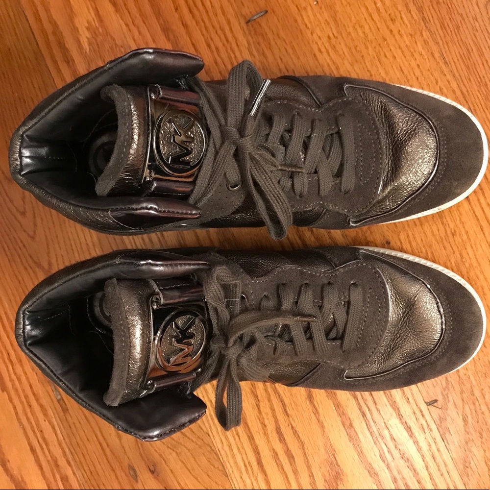 Michael Kors High Top, Brown - Picture 2 of 5